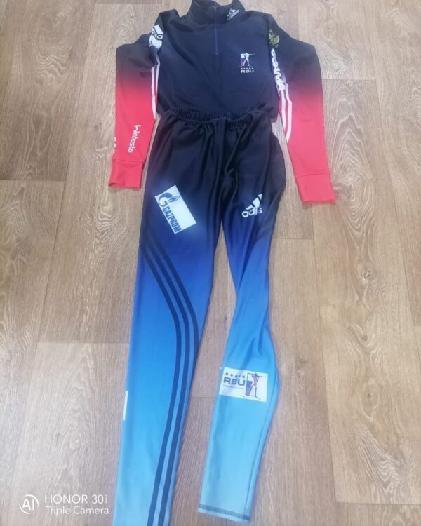 Гоночный комбинезон